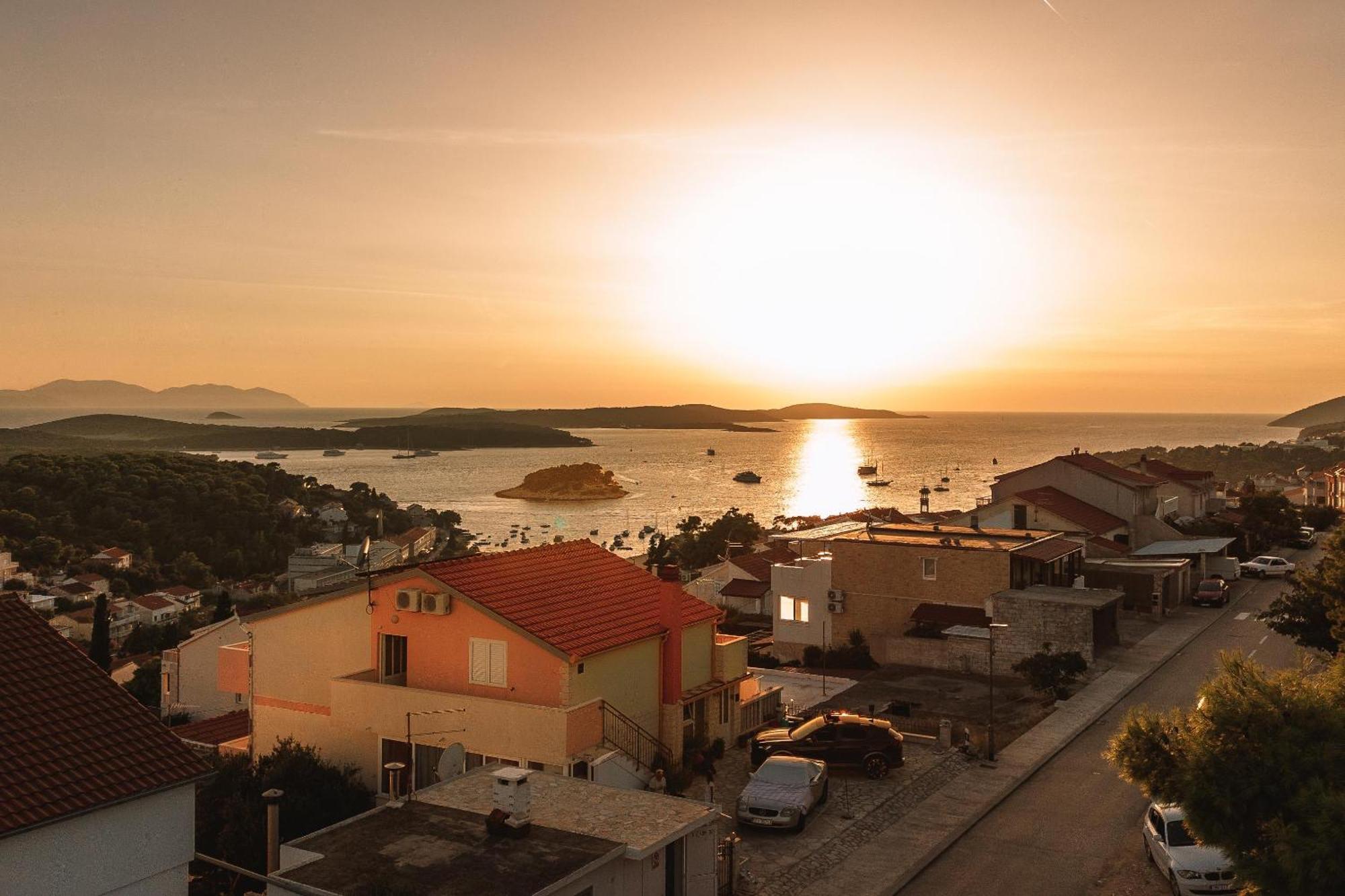 Apartments Villa Bella Vista Hvar Hvar Town Exterior photo